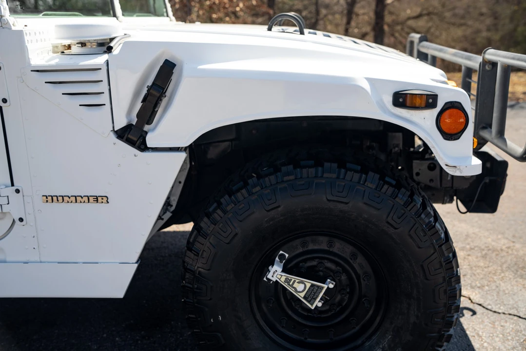 1995 Hummer Hummer H1 - Image 23 of 31