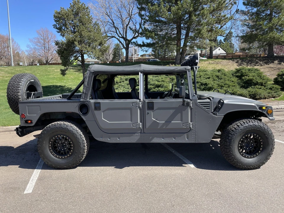 1995 Hummer Hummer H1 - Image 17 of 31