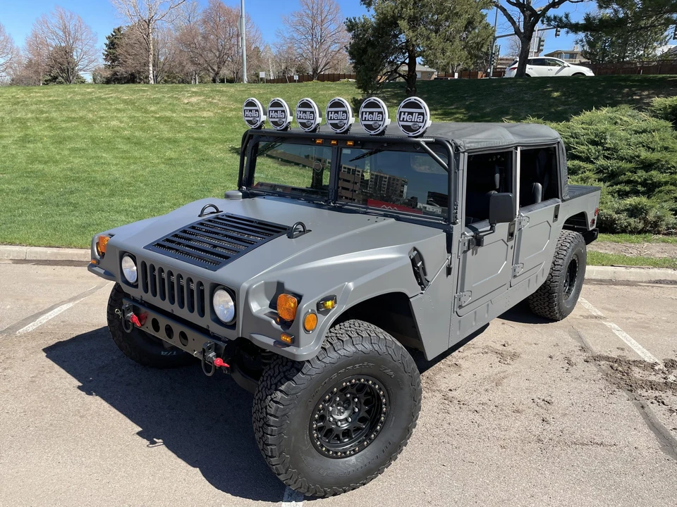 1995 Hummer Hummer H1 - Image 2 of 31