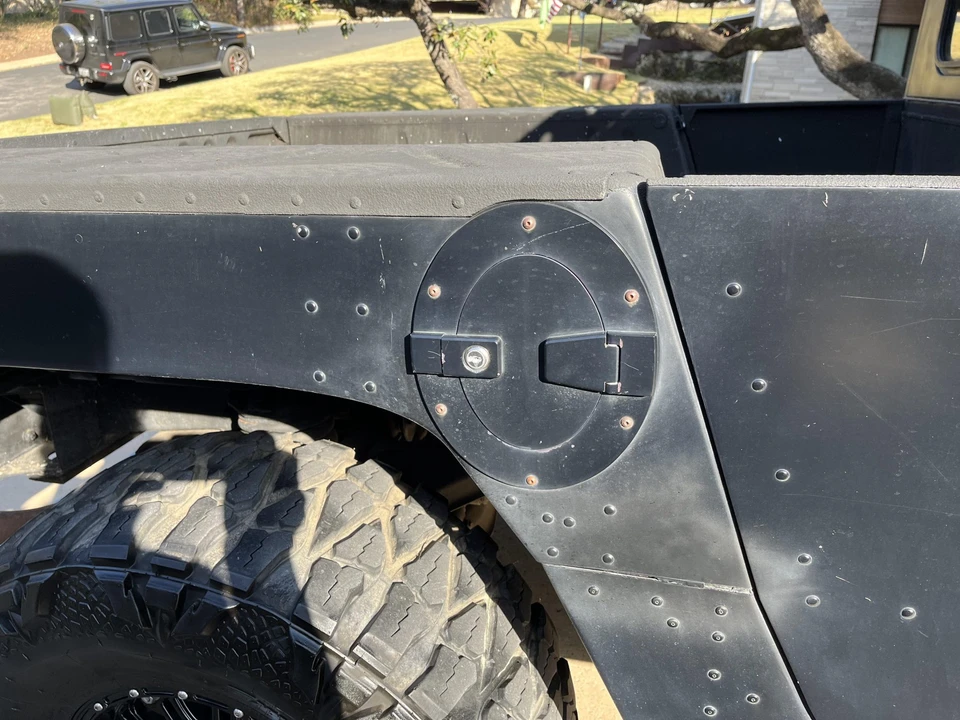 1995 Hummer Hummer H1 - Image 26 of 31