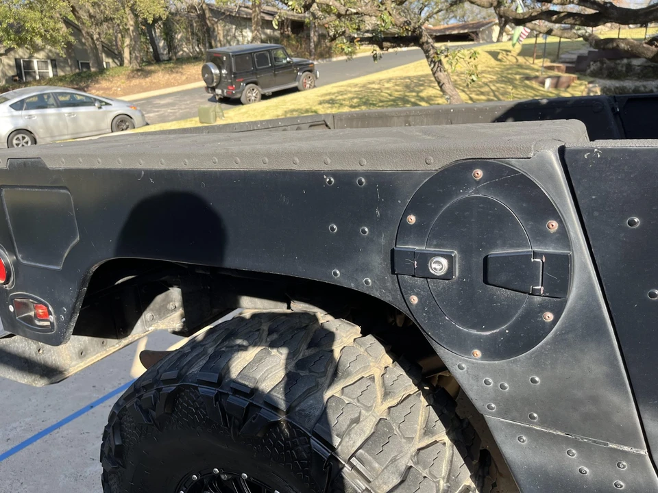 1995 Hummer Hummer H1 - Image 27 of 31