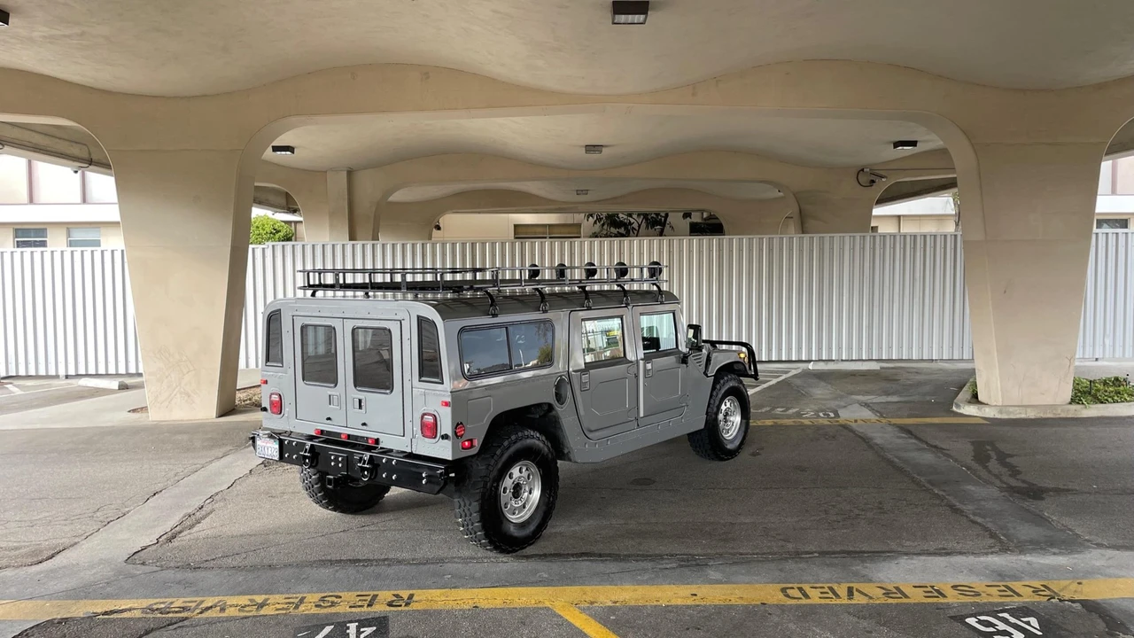 1995 Hummer Hummer H1 - Image 23 of 31
