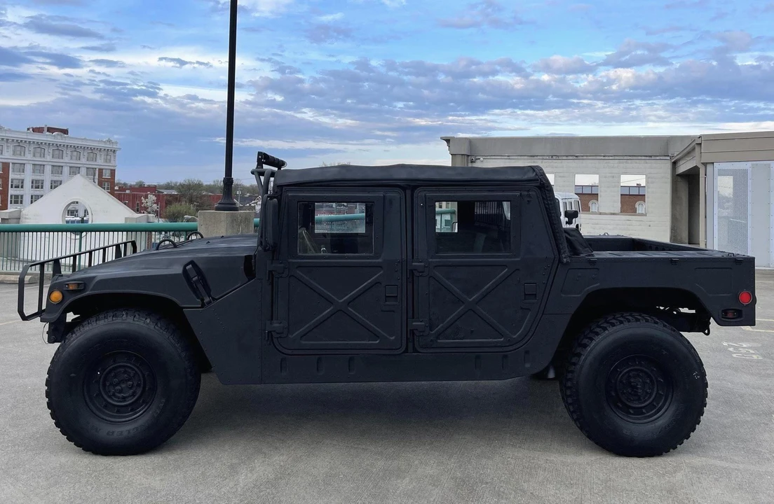 1995 AM General Hummer - Image 3 of 31