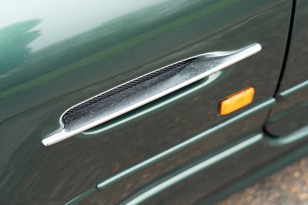 1995 Aston Martin DB7 - Image 31 of 31