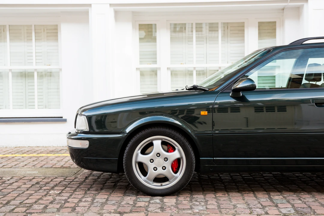 1995 Audi RS2 Avant - Image 20 of 31