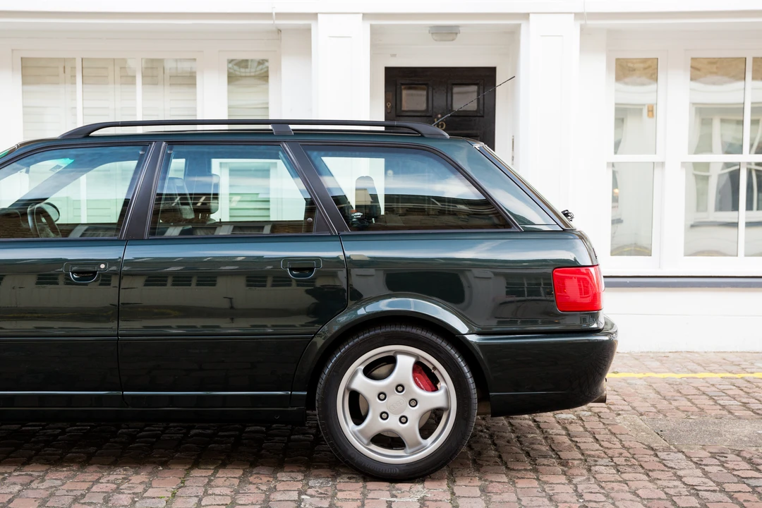 1995 Audi RS2 Avant - Image 24 of 31