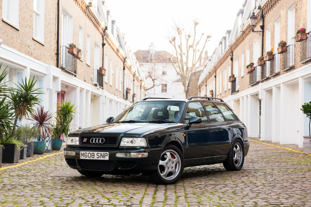 1995 Audi RS2 Avant - Image 12 of 31