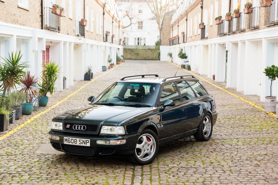 1995 Audi RS2 Avant - Image 13 of 31