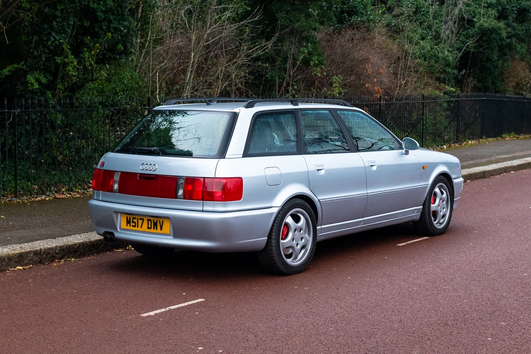 1995 Audi RS2 Avant - Image 12 of 31