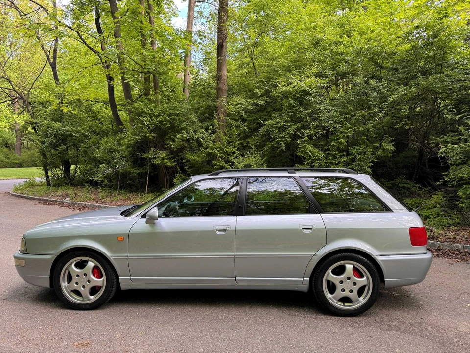 1995 Audi RS2 Avant - Image 29 of 31
