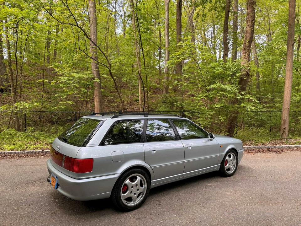 1995 Audi RS2 Avant - Image 23 of 31