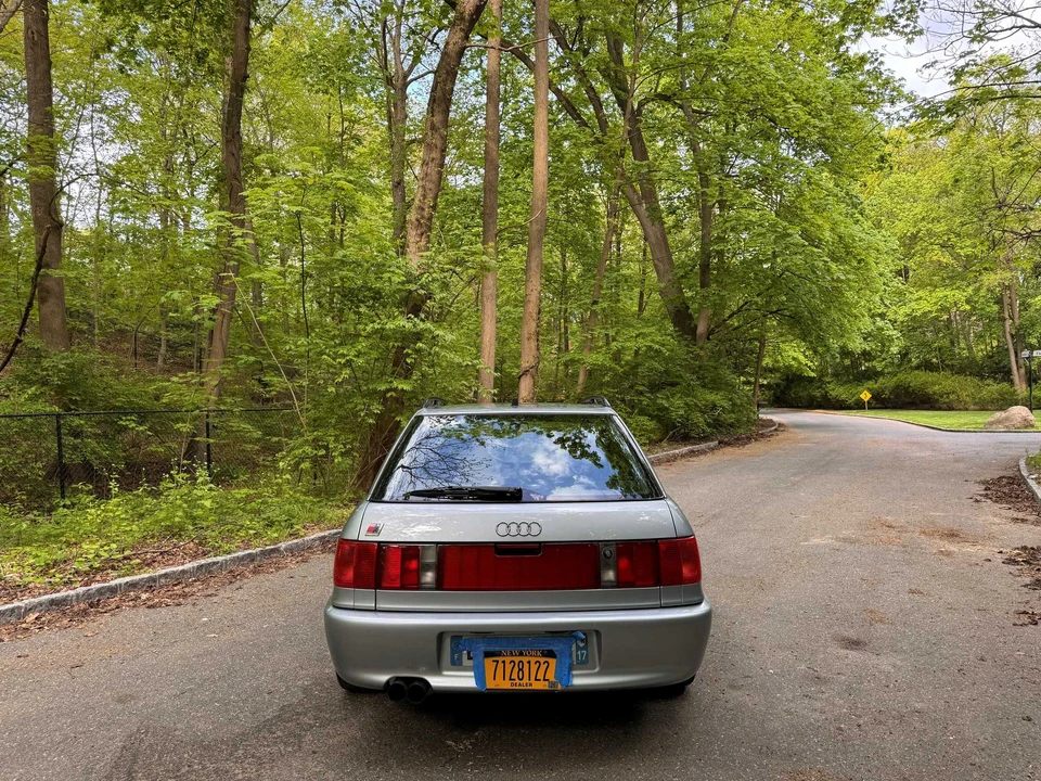 1995 Audi RS2 Avant - Image 21 of 31