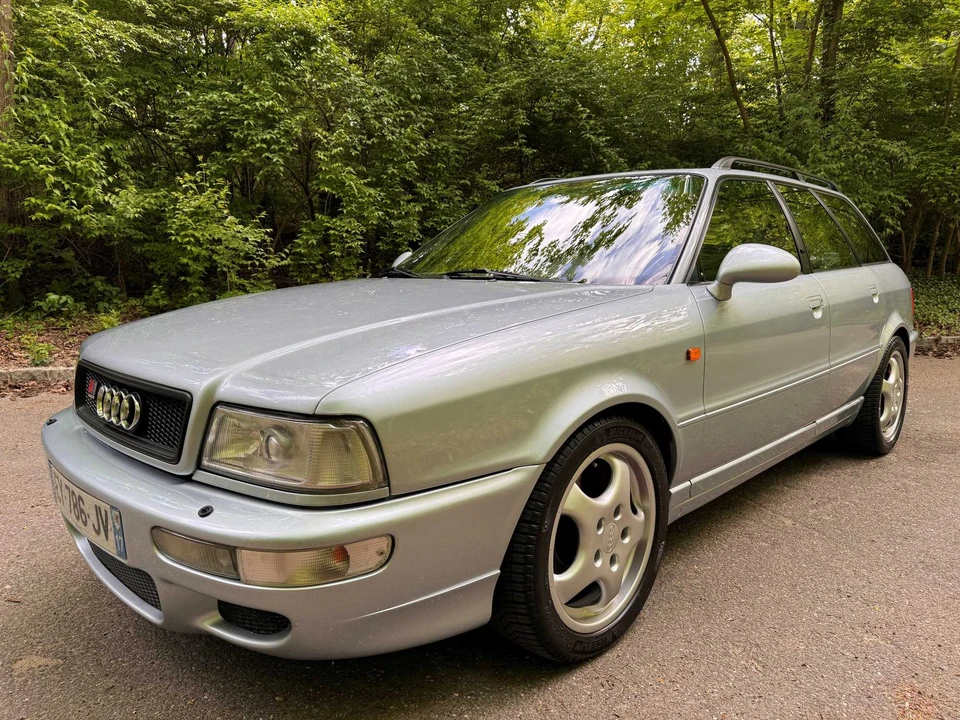 1995 Audi RS2 Avant - Image 14 of 31