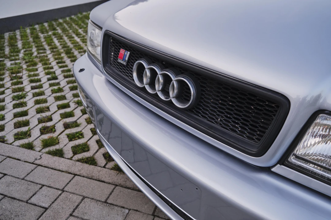 1995 Audi RS2 Avant - Image 22 of 31