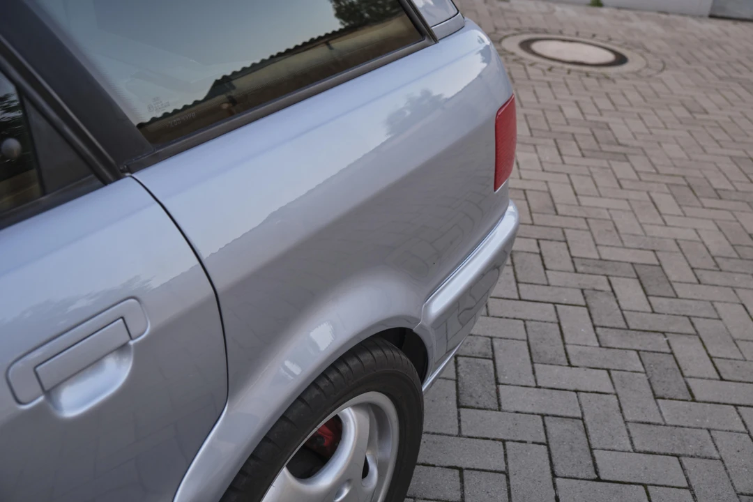 1995 Audi RS2 Avant - Image 27 of 31