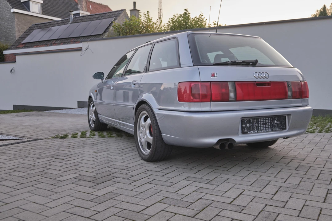 1995 Audi RS2 Avant - Image 13 of 31