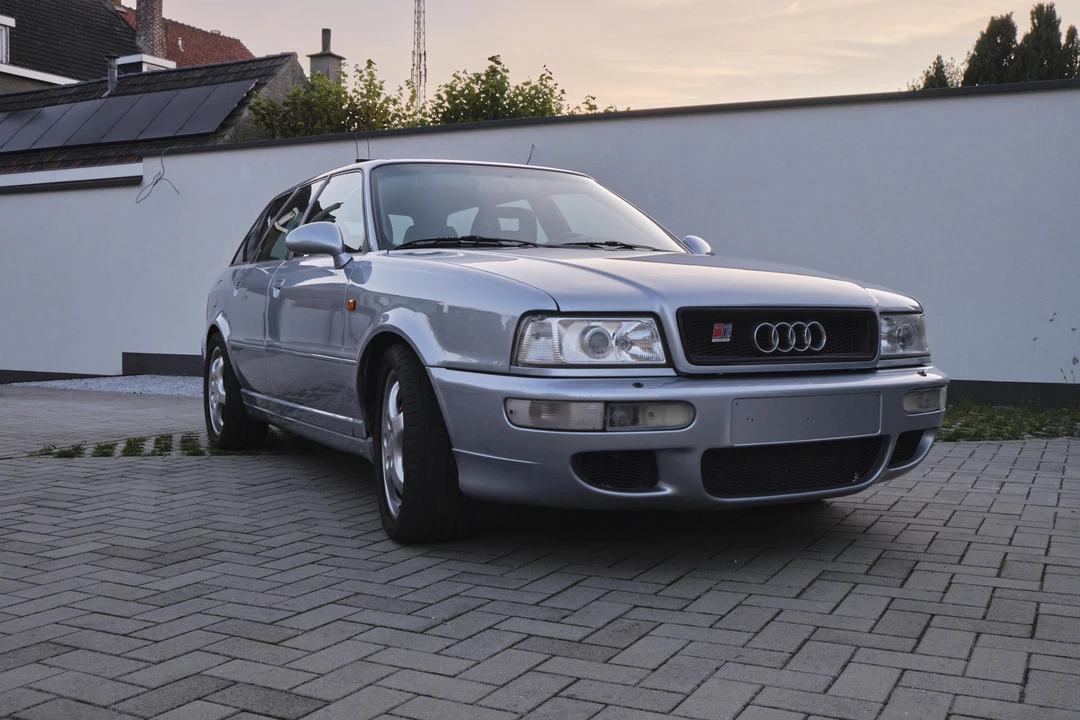1995 Audi RS2 Avant - Image 16 of 31