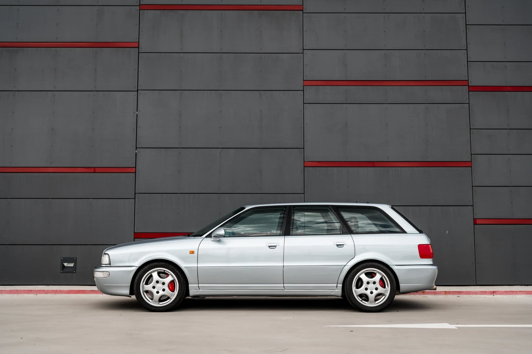 1995 Audi RS2 Avant - Image 9 of 31