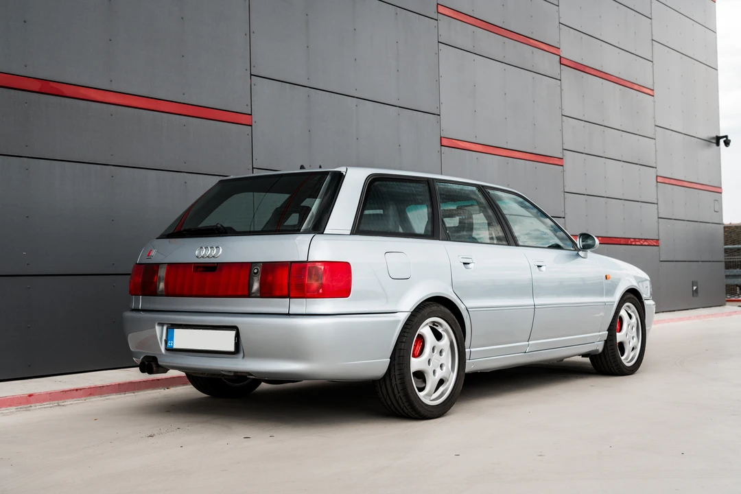 1995 Audi RS2 Avant - Image 6 of 31