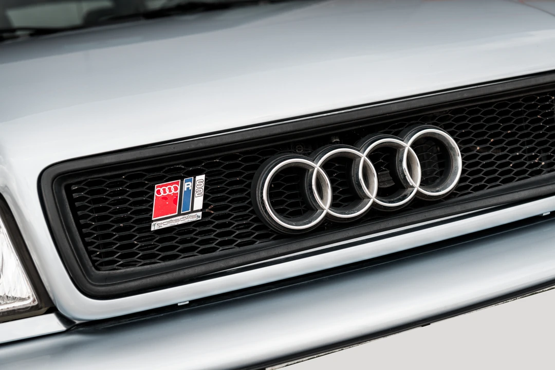 1995 Audi RS2 Avant - Image 21 of 31