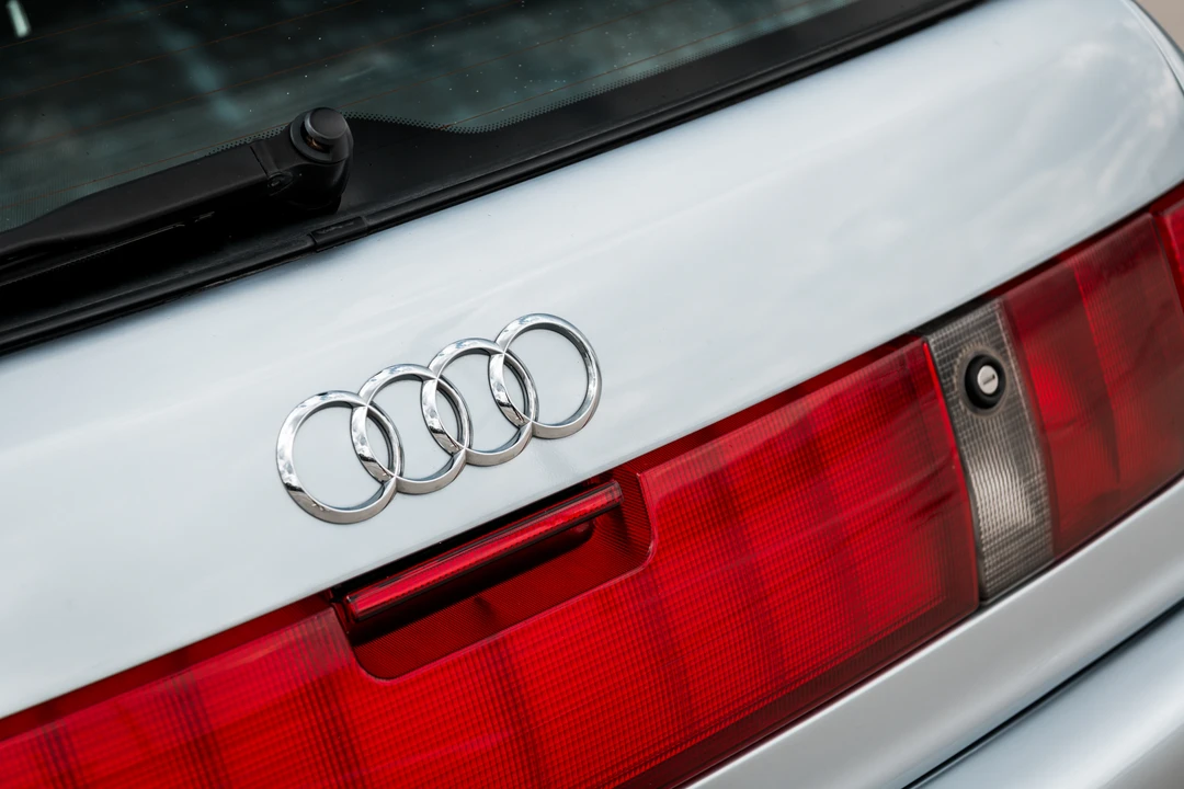1995 Audi RS2 Avant - Image 26 of 31