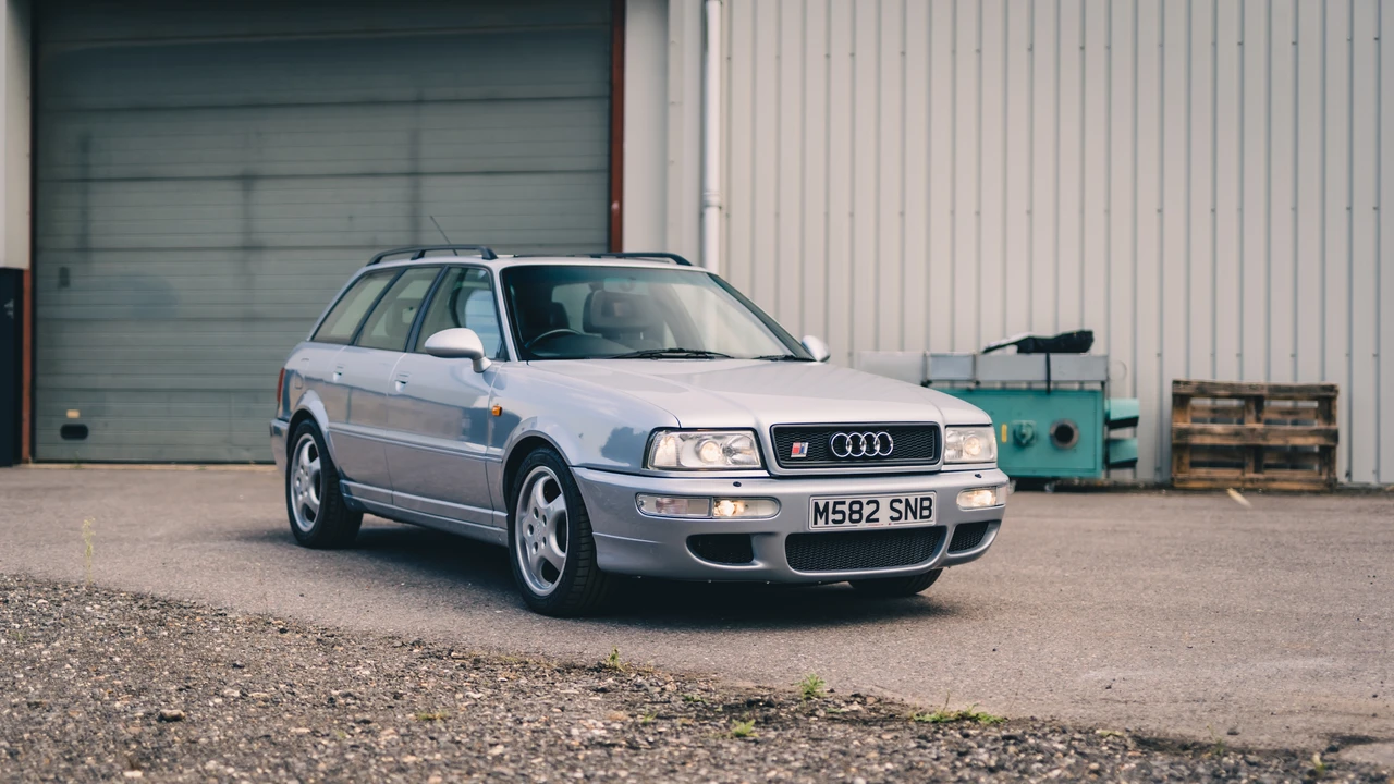 1995 Audi RS2 Avant - Image 10 of 31