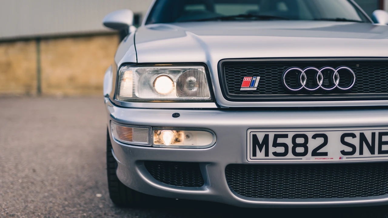 1995 Audi RS2 Avant - Image 17 of 31