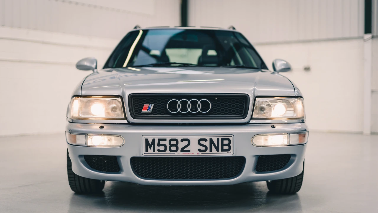 1995 Audi RS2 Avant - Image 23 of 31