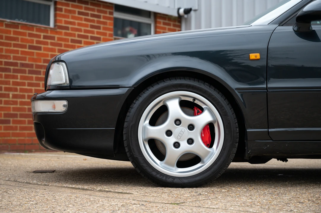 1995 Audi RS2 Avant - Image 18 of 31