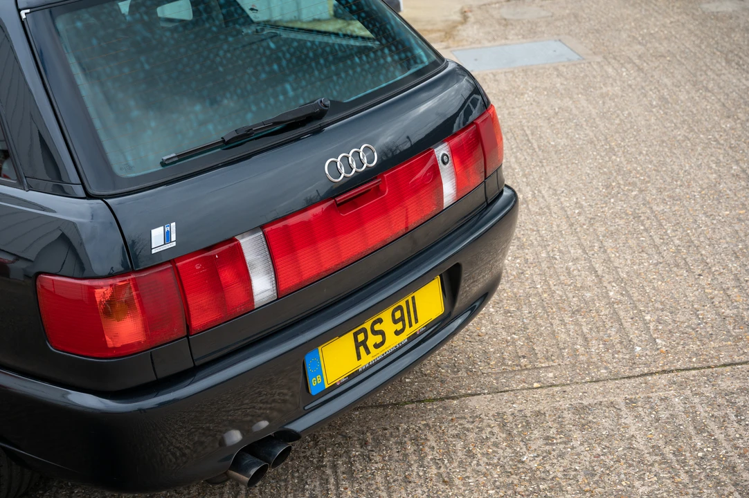 1995 Audi RS2 Avant - Image 28 of 31