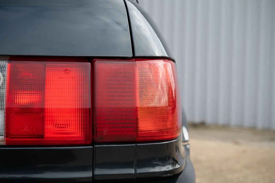 1995 Audi RS2 Avant - Image 14 of 31