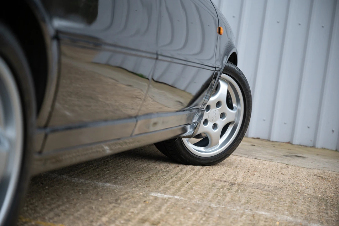1995 Audi RS2 Avant - Image 23 of 31