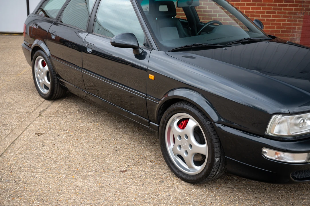 1995 Audi RS2 Avant - Image 24 of 31