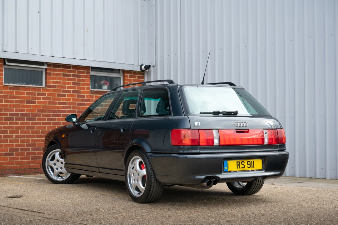 1995 Audi RS2 Avant - Image 9 of 31