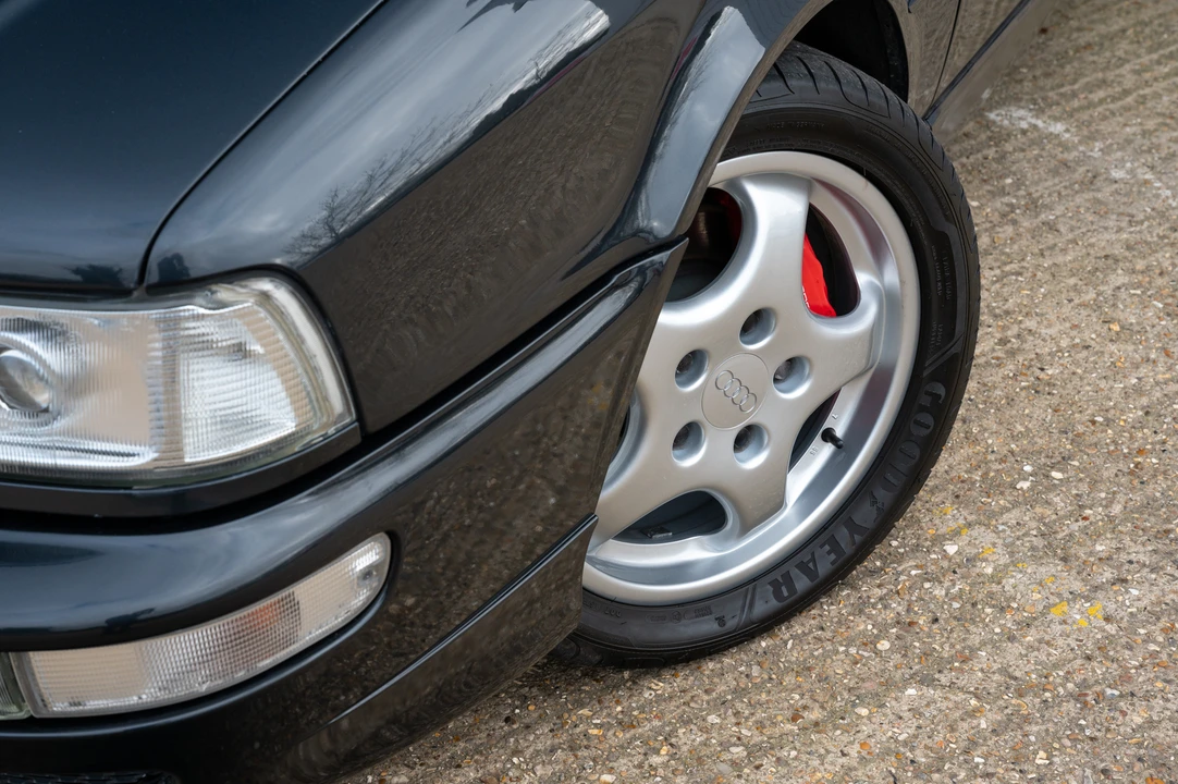1995 Audi RS2 Avant - Image 20 of 31