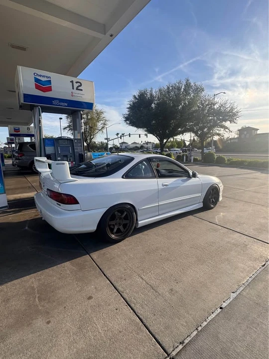 1995 Acura Integra 3rd Gen - Image 2 of 11