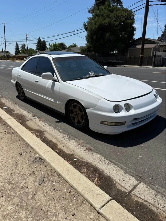 1995 Acura Integra 3rd Gen - Image 2 of 9