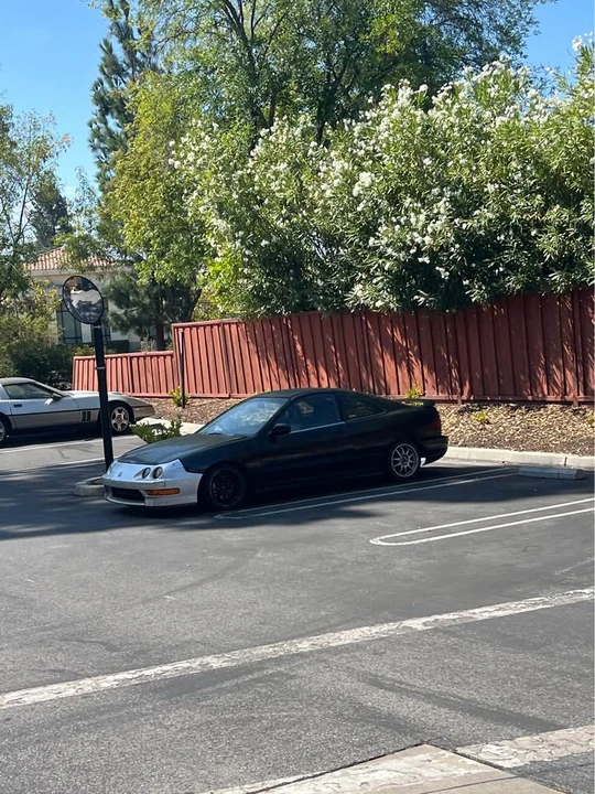 1995 Acura Integra 3rd Gen - Image 2 of 3