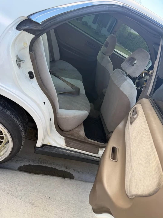 1995 Acura Integra 3rd Gen - Image 13 of 18