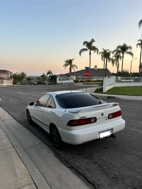 1995 Acura Integra 3rd Gen - Image 2 of 11