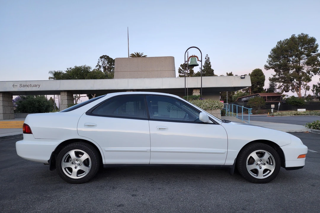 1995 Acura Integra 3rd Gen - Image 17 of 31