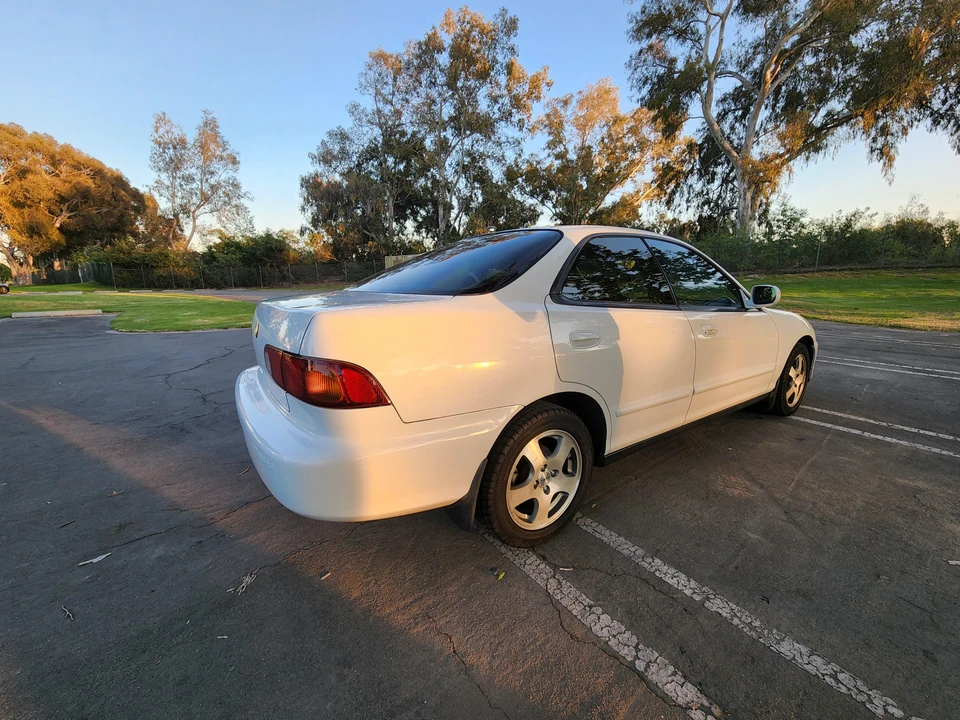 1995 Acura Integra 3rd Gen - Image 14 of 31