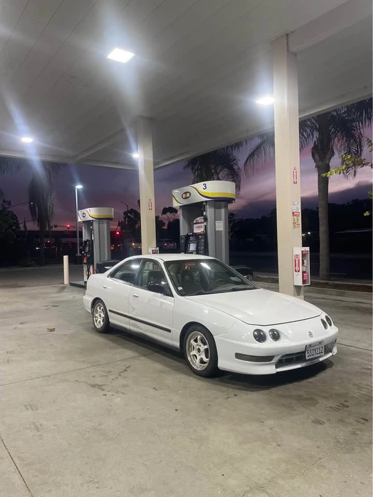 1995 Acura Integra 3rd Gen - Image 2 of 5