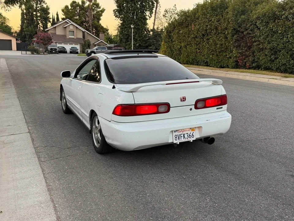 1995 Acura Integra 3rd Gen - Image 2 of 6