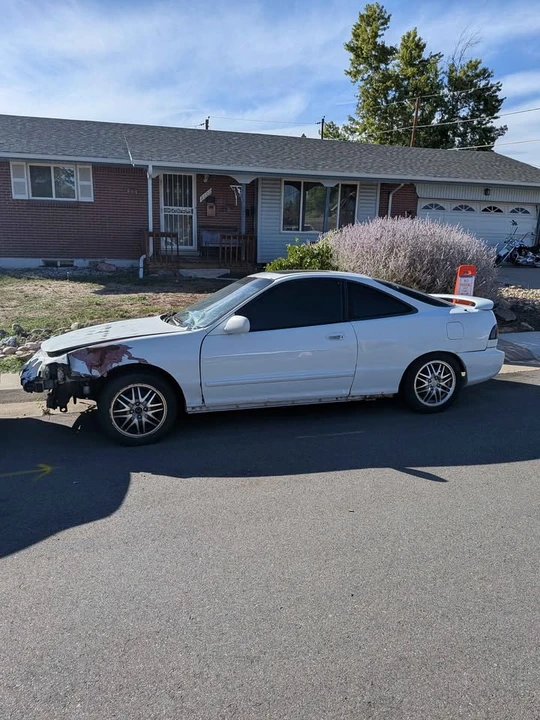 1995 Acura Integra 3rd Gen - Image 2 of 9