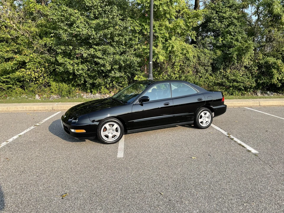1995 Acura Integra 2nd Gen - Image 2 of 31