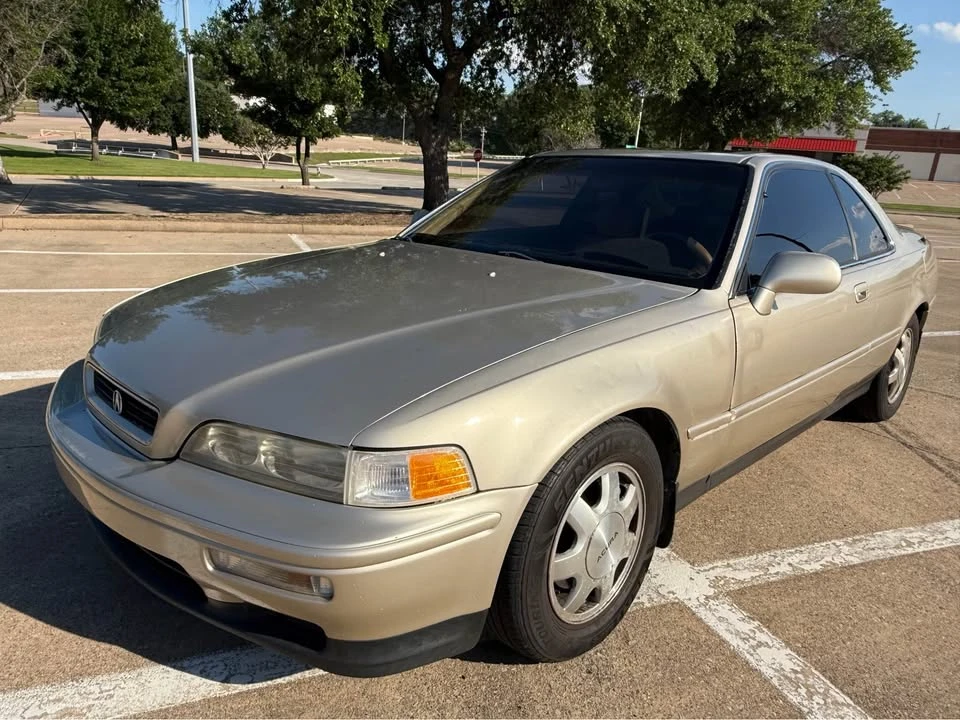 1995 Acura Legend 2nd Gen - Image 4 of 11