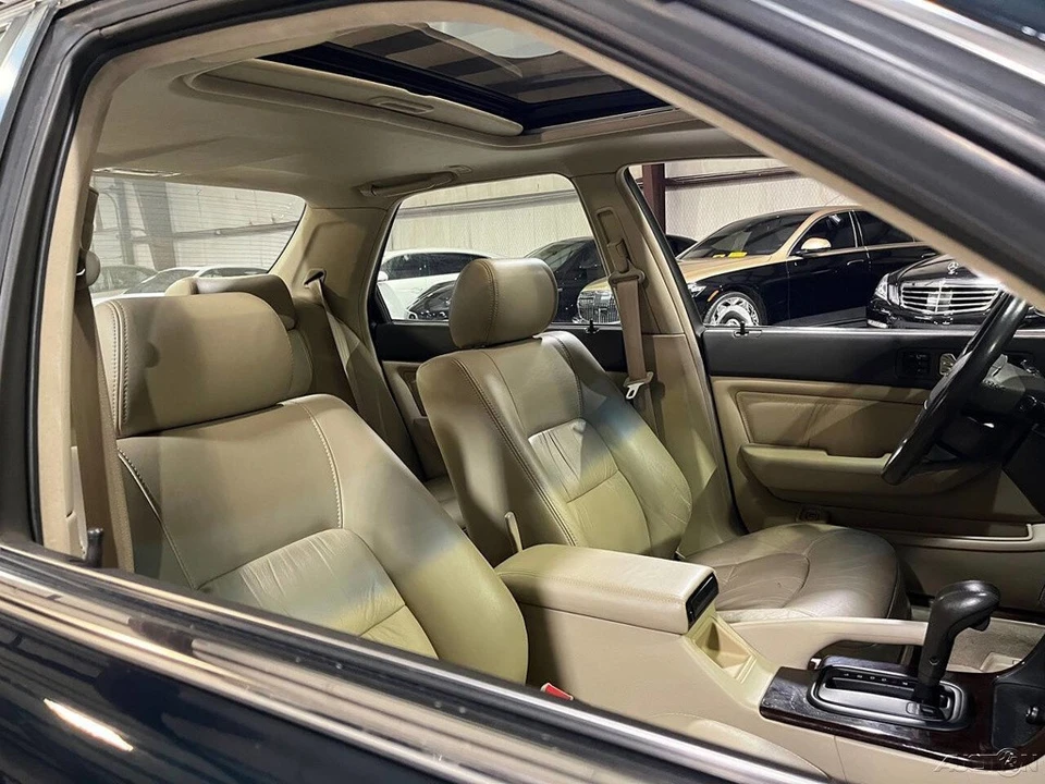 1995 Acura Legend 2nd Gen - Image 24 of 24