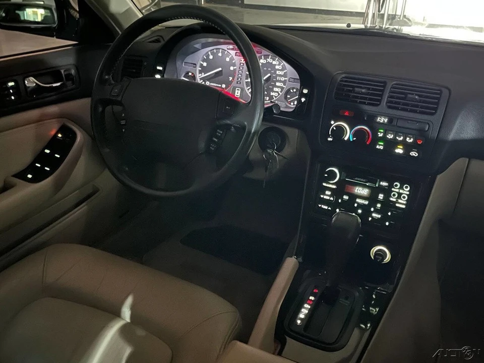 1995 Acura Legend 2nd Gen - Image 22 of 24