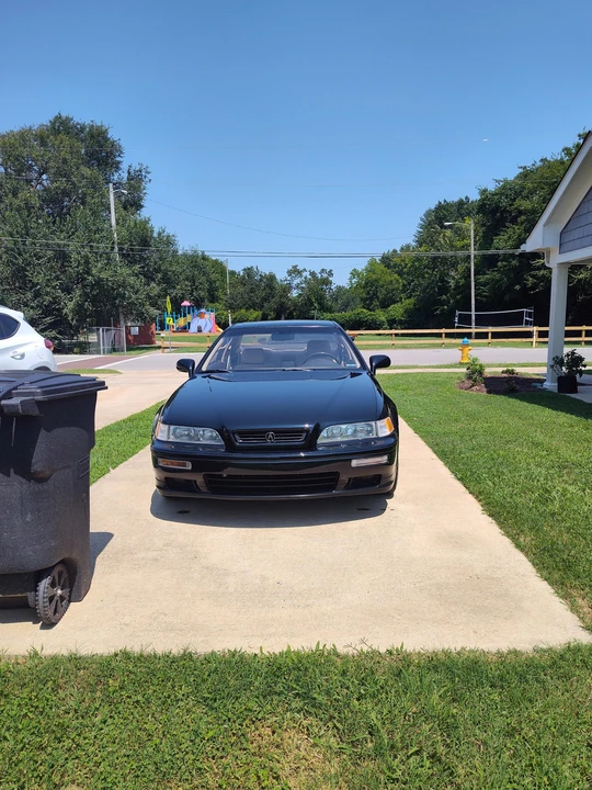 1995 Acura Legend 2nd Gen - Image 3 of 31